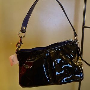 COACH NAVY BLUE PATENT LEATHER HANDBAG